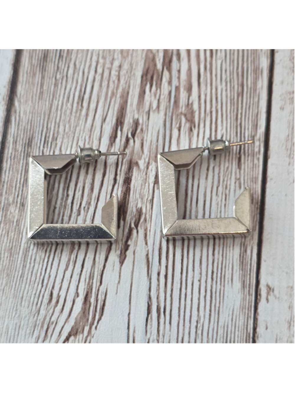 Women's Square Hoop Earrings NWOT